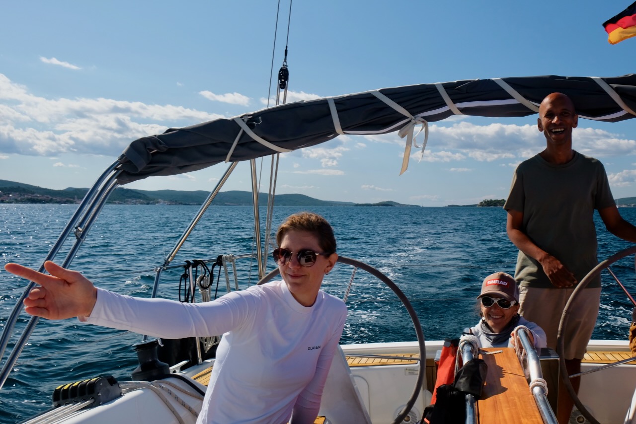 Manövertraining auf der Segelyacht